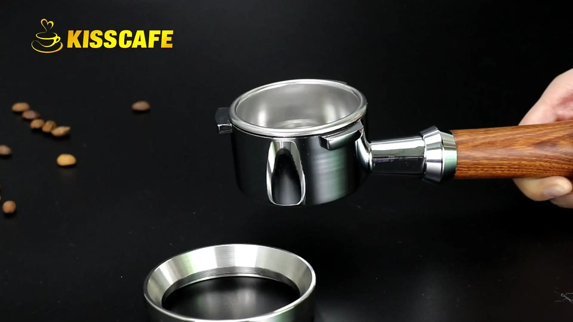 51mm Koffie Distributeur, Carrottimes Espresso Verdeler, Verstelbare Koffiedistributeur Gekalibreerde Veer, Palm Sabotage Van 304 Roestvrij Staal, Barista Koffie Leveler Voor Salie Portafilter (Zwart