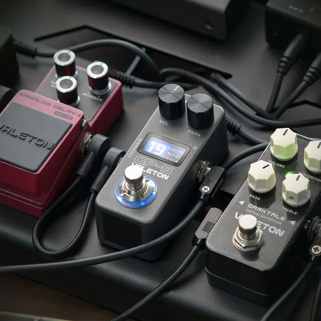 Delay Pedal Valeton GP-5 Super Compact Multi-Effects Processor