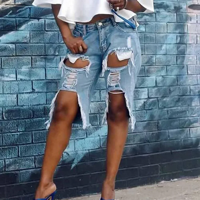 

Sexy Ripped Hole Knee Length Baggy Denim Shorts Women Loose Straight Short Jeans Indie Fashion 2021 Plus Size Shorts Streetwear