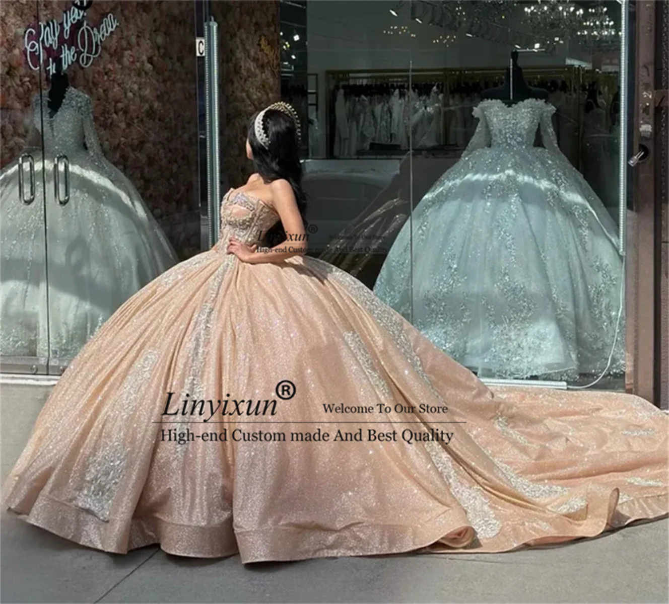 Sparkly Sweetheart Quinceanera Dresses Glitter Ball Gown Appliques Crystals Beads Sweet 15th Dress 16 Prom Party