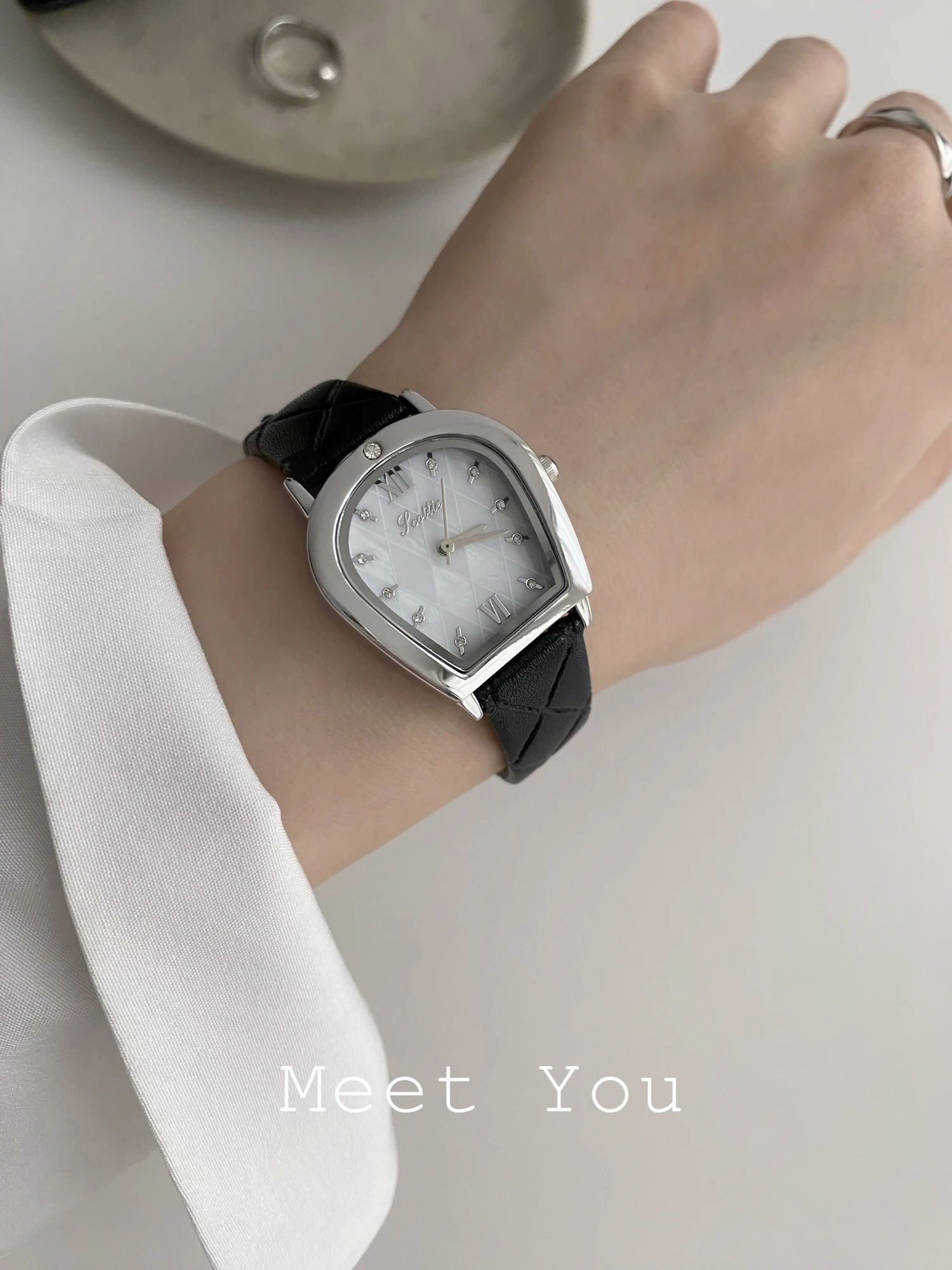Shell New Lady Women's Watch Japan Quartz Elegant Small Fashion Simple Hours Real Leather Bracelet Clock Girl Birthday Gift Box