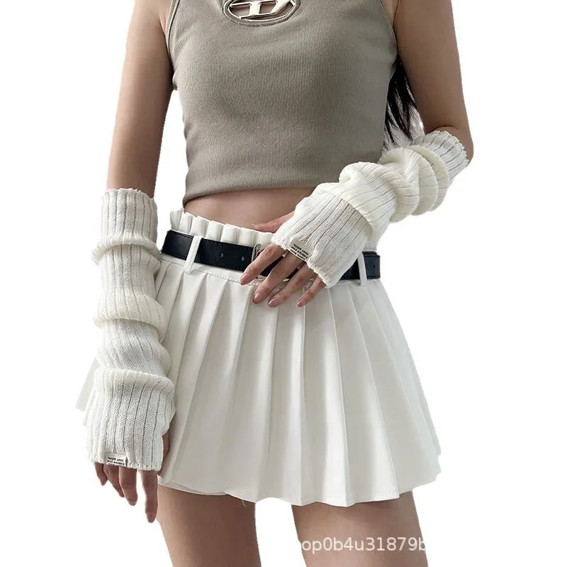 JK fabric hole digging hand sleeves for girls, sweet and cute autumn and winter , half cut sleeves, loli pure