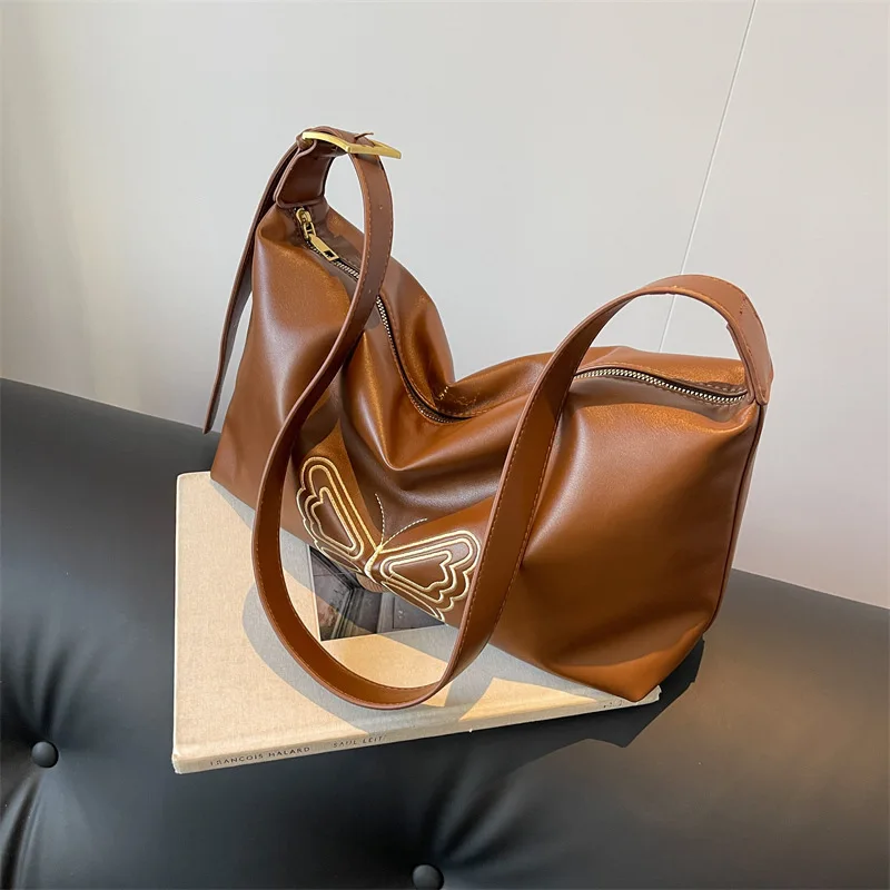 Retro Large Capacity Bag for Women Niche Korean Embroidered Tote Bag Versatile Butterfly Single Shoulder Crossbody Bag