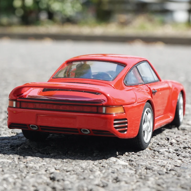 WELLY 1:24 Porsche 959 Alloy Sports Car Model Diecast Metal Toy Vehicles Car Model High Simulation Collection Childrens Toy Gift 3