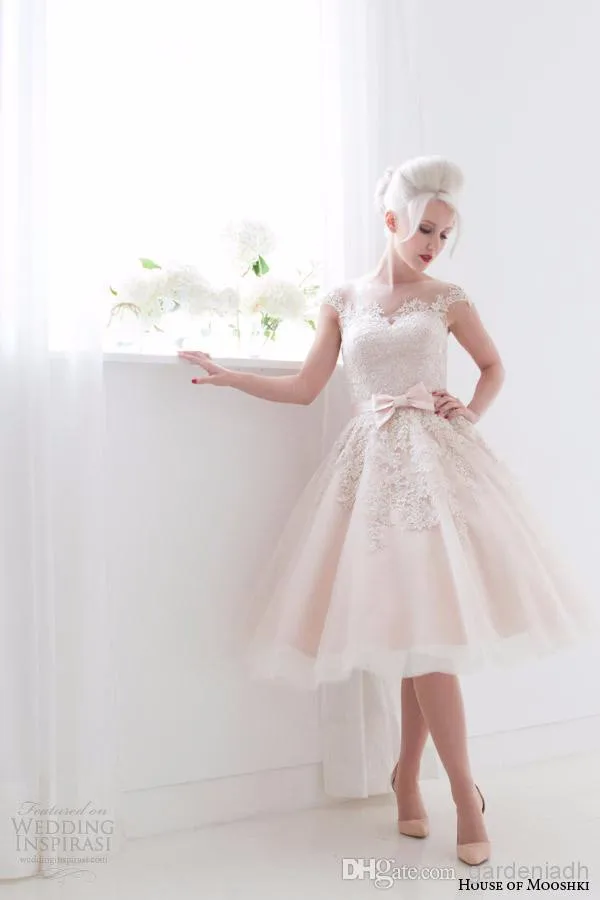 

Pink Short Lace Wedding Dresses Sweetheart With Applique Illusion Cap sleeveless Tea Length Tulle Garden Beach Bridal Gown