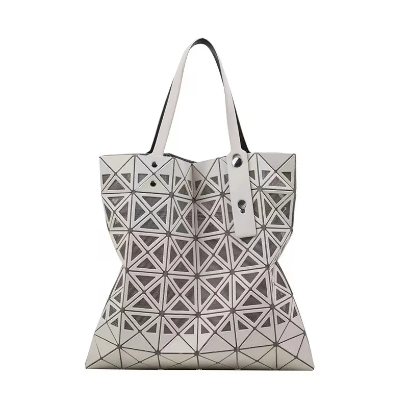 

2023 new Miyake six frosted hollow shoulder bag geometric folding splicing lightweight women's bag casual diamond Gotot bag