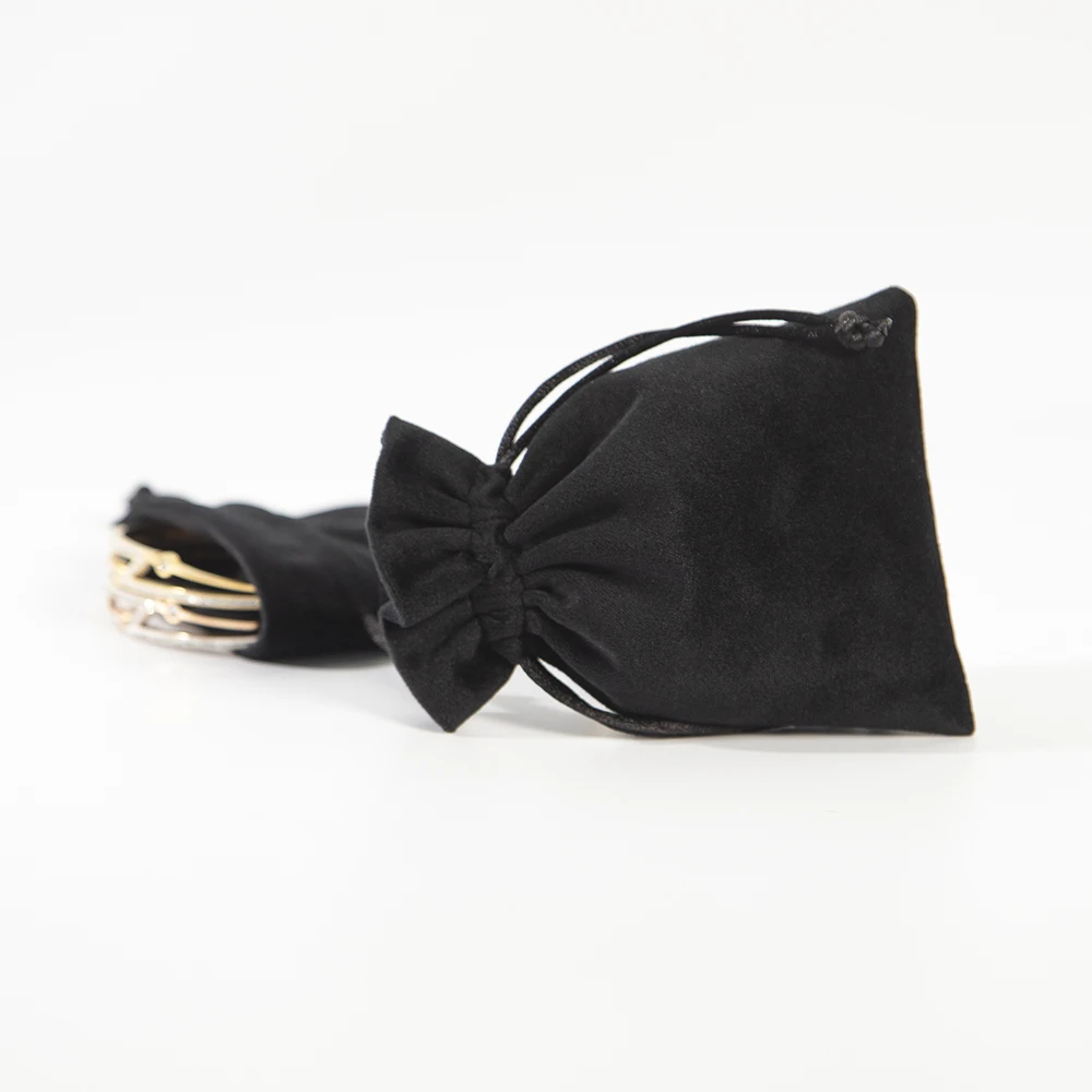 100pcs Velvet Small Gift Bags for Christmas Wedding Favors Drawstring Pouch Jewelry Rings Earrings Packaging Storage
