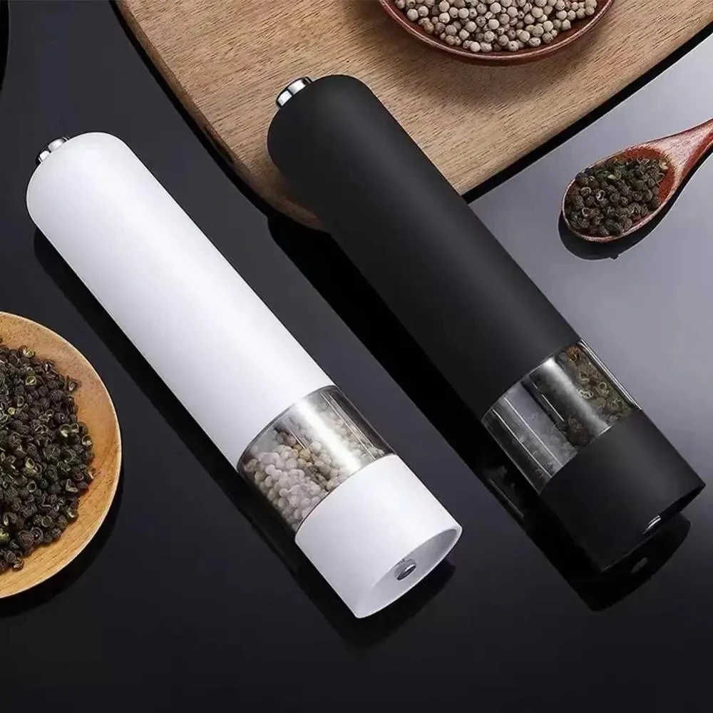 מטחנת פלפל ומלח חשמלית אוטומטית עם אור LED מתכווננת גסות מטחנת תבלינים כלי בישול למטבח