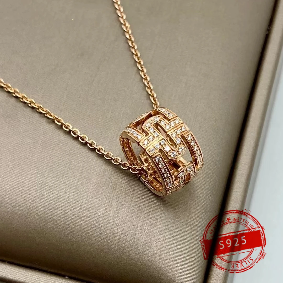 

2024 New 1:1 Customized Hot Selling Brand BV S925 Silver Hollow Diamond Women's Necklace Fashion Trend Birthday Party Gift