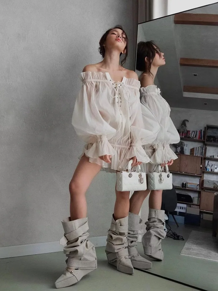 Фото Шикарная рубашка GypsyLady с открытыми плечами, блузка с длинным рукавом-фонариком, весна-осень, бежевая, на шнуровке, сексуальные женские блузки, топы №4