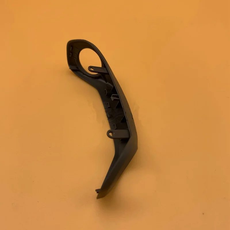 Vue de profil de la coque avant de protection pour DJI Mavic 3, accessoire drone robuste avec finition mate.