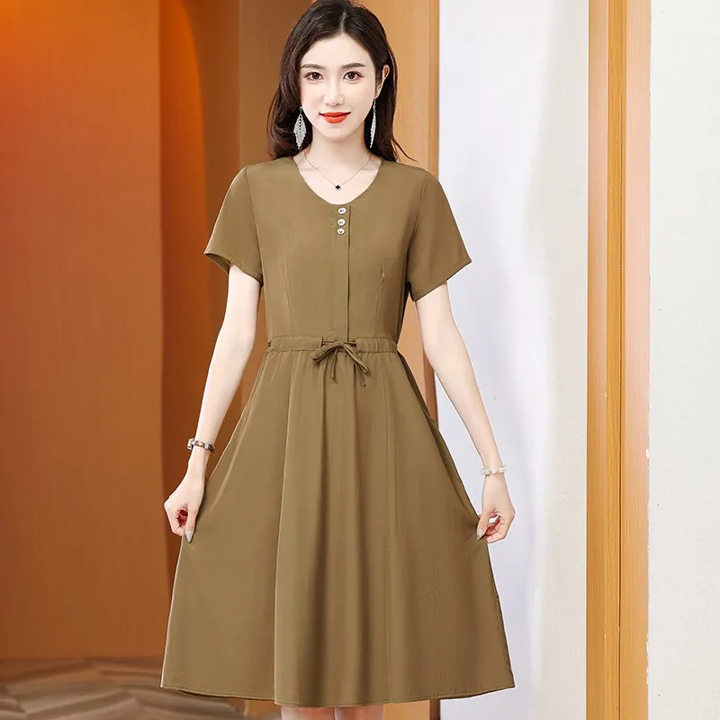 

Summer V-neck Dress Model For Middle-aged Mothers Aged 40 To 50 High-end Solid Color Waist Up And Belly Covering Skirt
