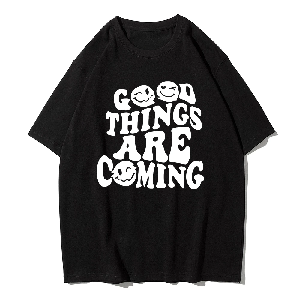 

Футболка унисекс с надписью «good things to come»