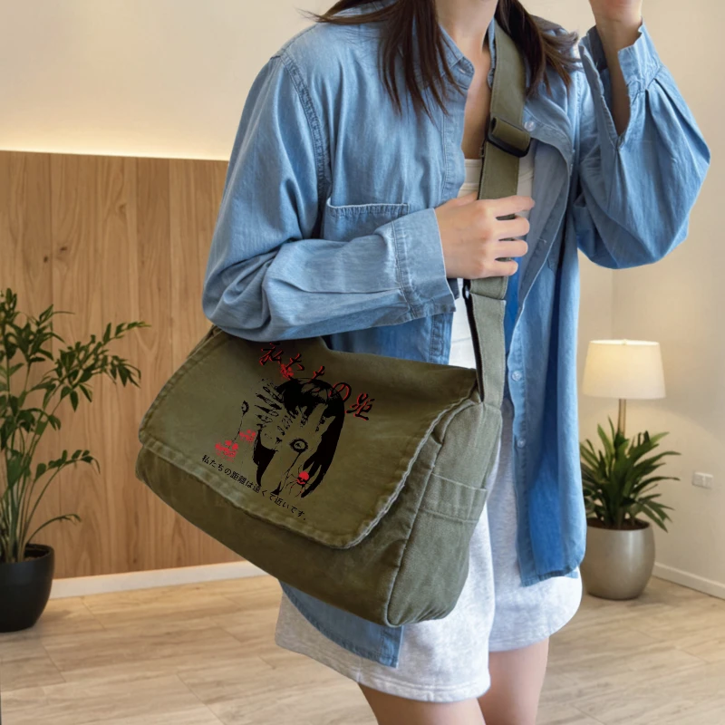 Retro Ghost Print Unisex Shoulder Bag Canvas Messenger Bag Large Capacity for Daily Use Men's Bag