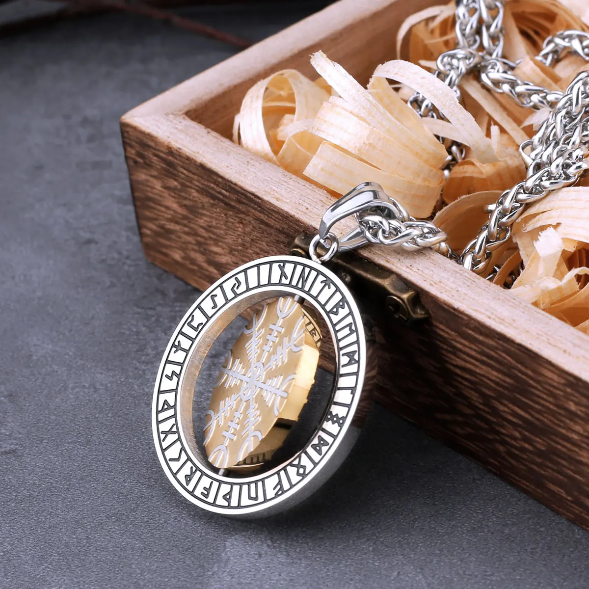 Rotating Viking Awe Helmet and Odin Necklace Men's Stainless Steel