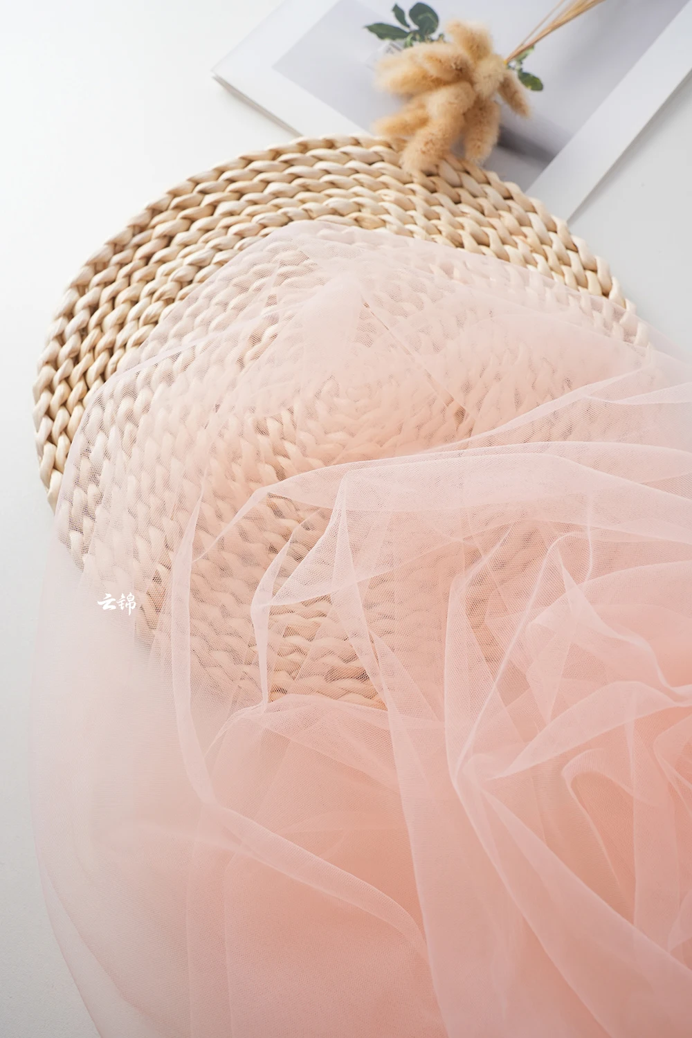 Tissu Tulle Vert Clair - 1.6m Largeur - Polyester Transparent - Pour Couture, Déco, Costumes