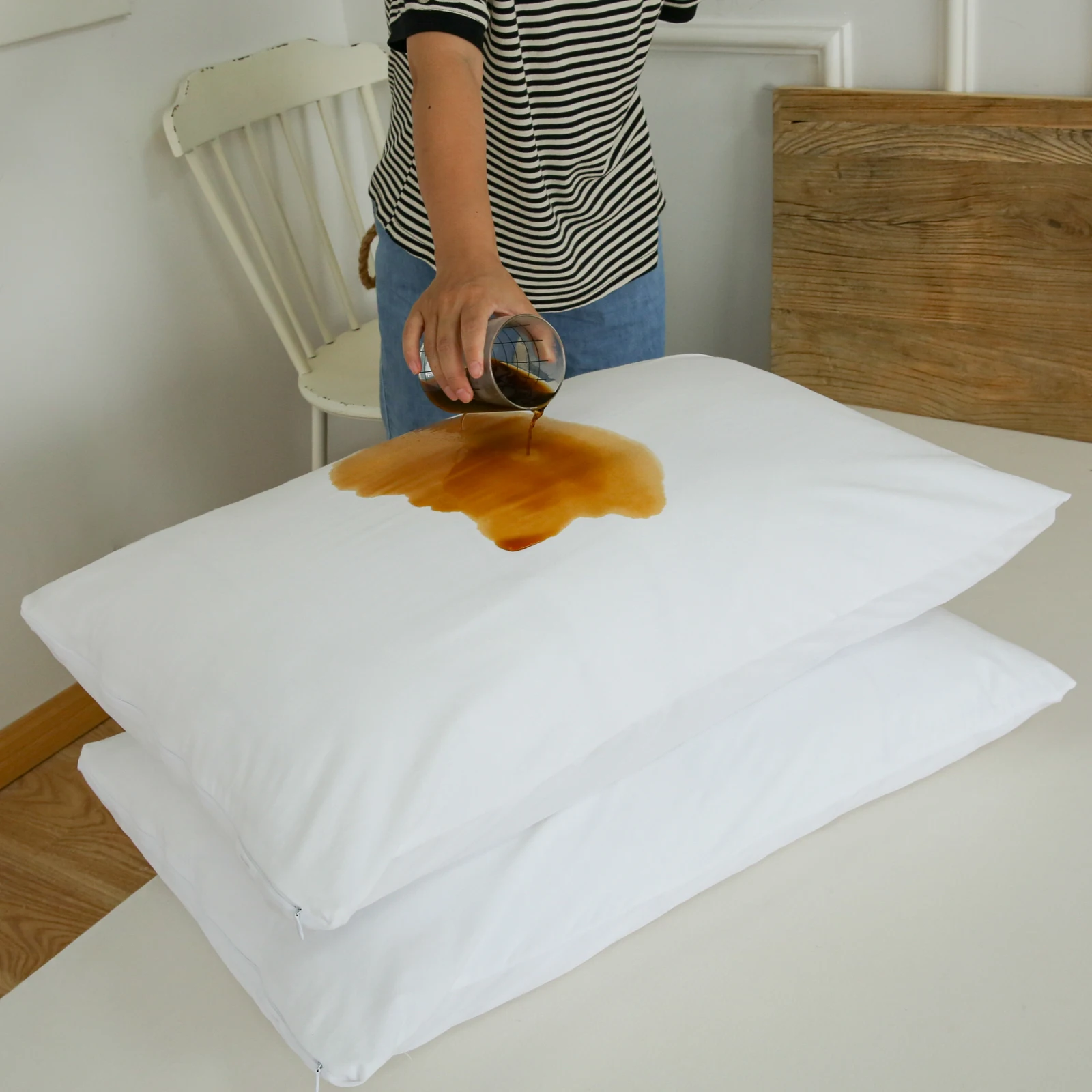 Simple&Opulence Pillowcase 2Pcs 100% Cotton Pillow Cases Cover Waterproof with Zipper Dustproof White Soft Comfortable