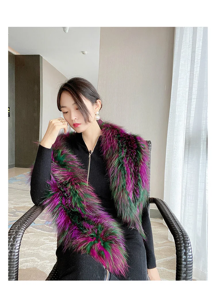 Sciarpa E Polsini In Pelliccia Di Volpe Saga Furs Rosa Neon &ndash; Set Donna Di Lusso