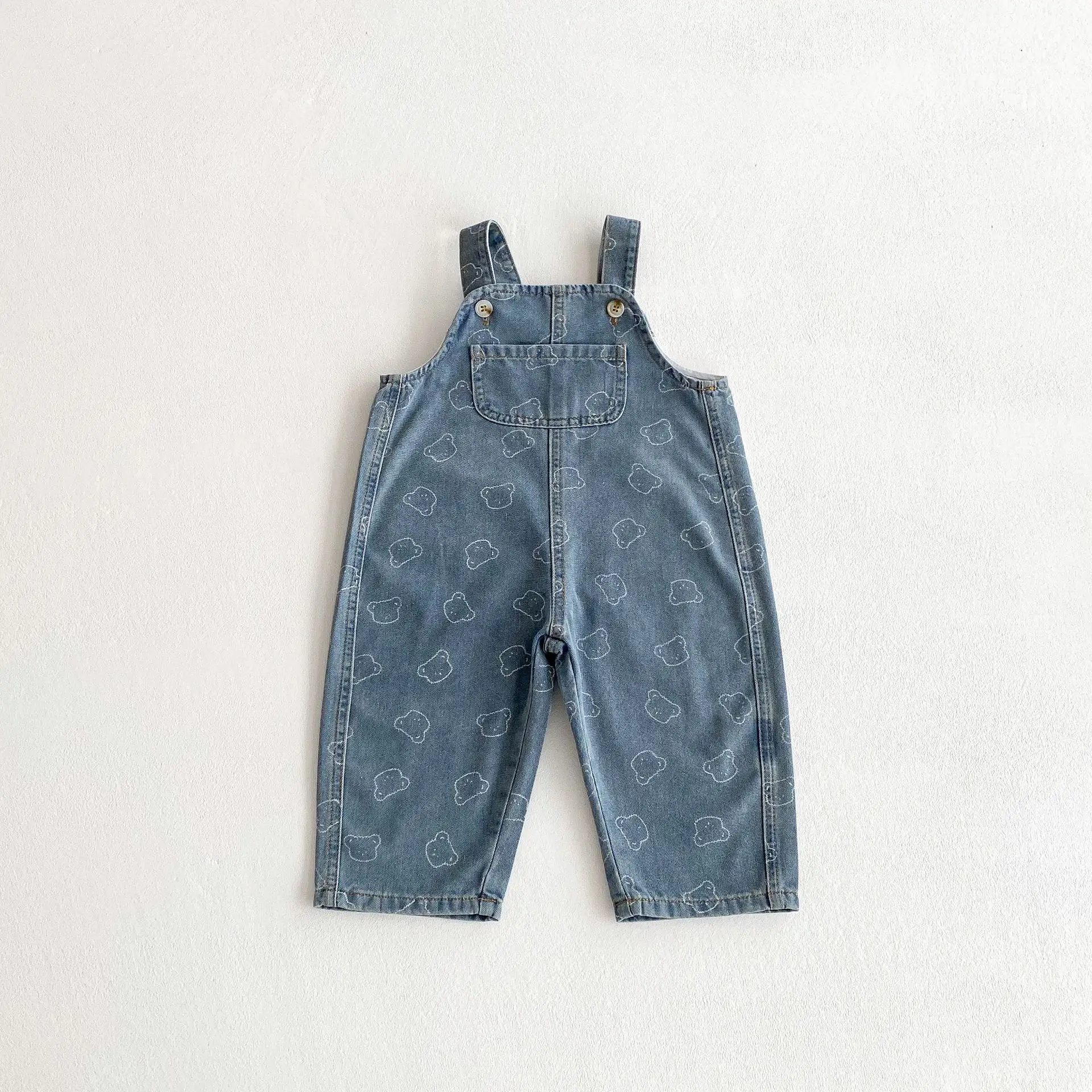 2025 Spring New Children Loose Denim Overalls Cotton Baby Girls Cartoon Bear Print Casual Pants Boys Strap Trousers Kids Jeans