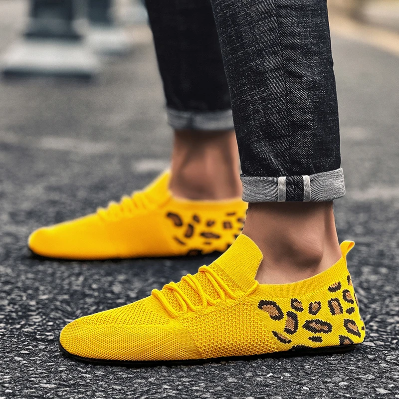 YRZL Men's Shoes Lightweight Breathable Sneakers Soft Comfortable Walking Shoes Men Home Shoes Thin Bottom Indoor Men Slippers 5