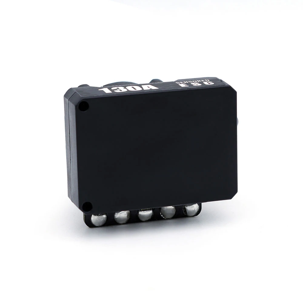 Vue rapprochée du moteur 21.5T et du contrôleur ESC 130A, kit performant pour RC