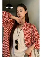 Chemise à carreaux rouges Vintage pour femmes, col rabattu, manches longues, Streetwear, ample, Patchwork, chemisiers Harajuku, Y2k, nouvelle collection automne 2026 4