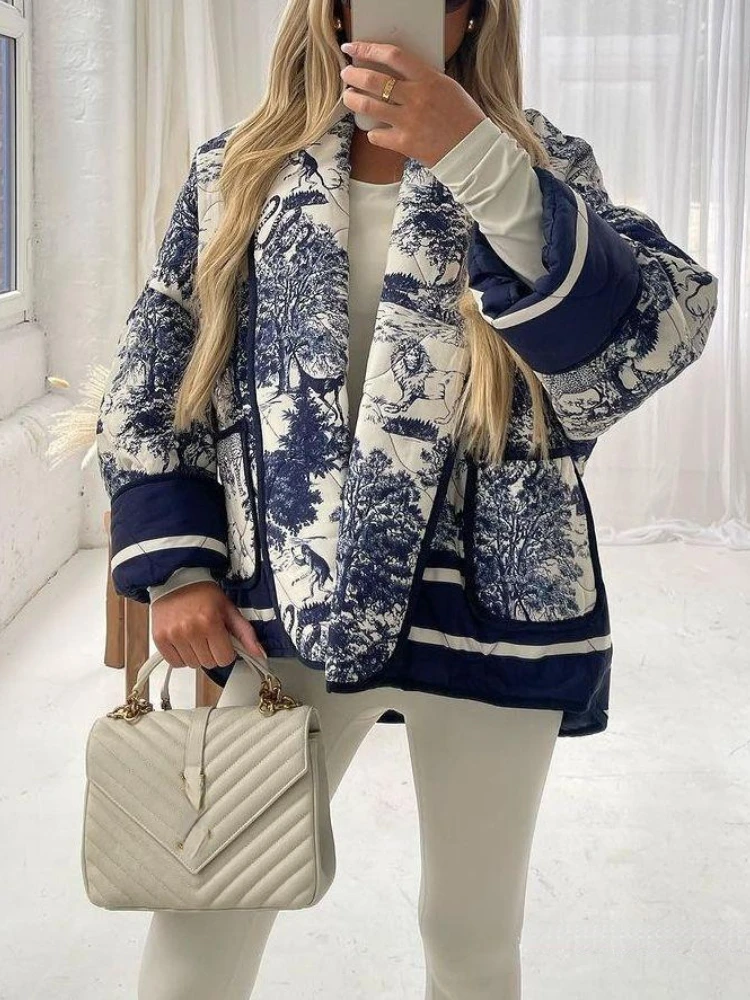 Рисунок 5 - Женская куртка на осень и зиму