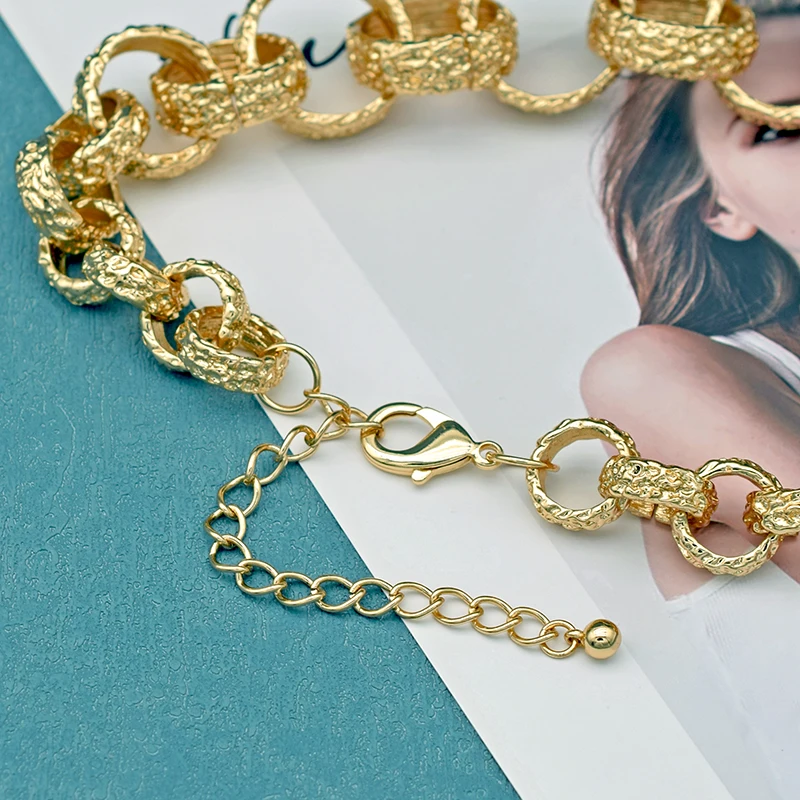 Fashion Circle Choker Necklace for Women Accessories 2023 New Trendy Gold Color Big Small Round Necklaces Jewelry Party Gift