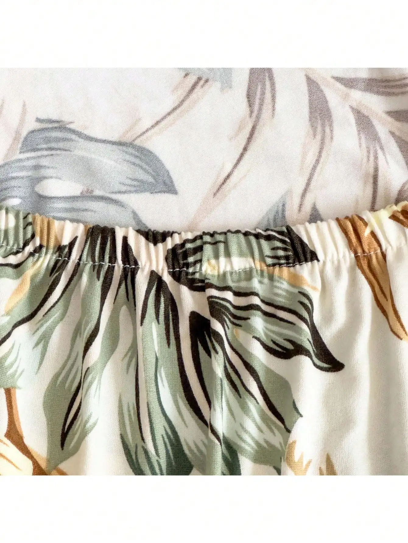 Outdoor Tropical Print Sofa Cushion Cover Image 5