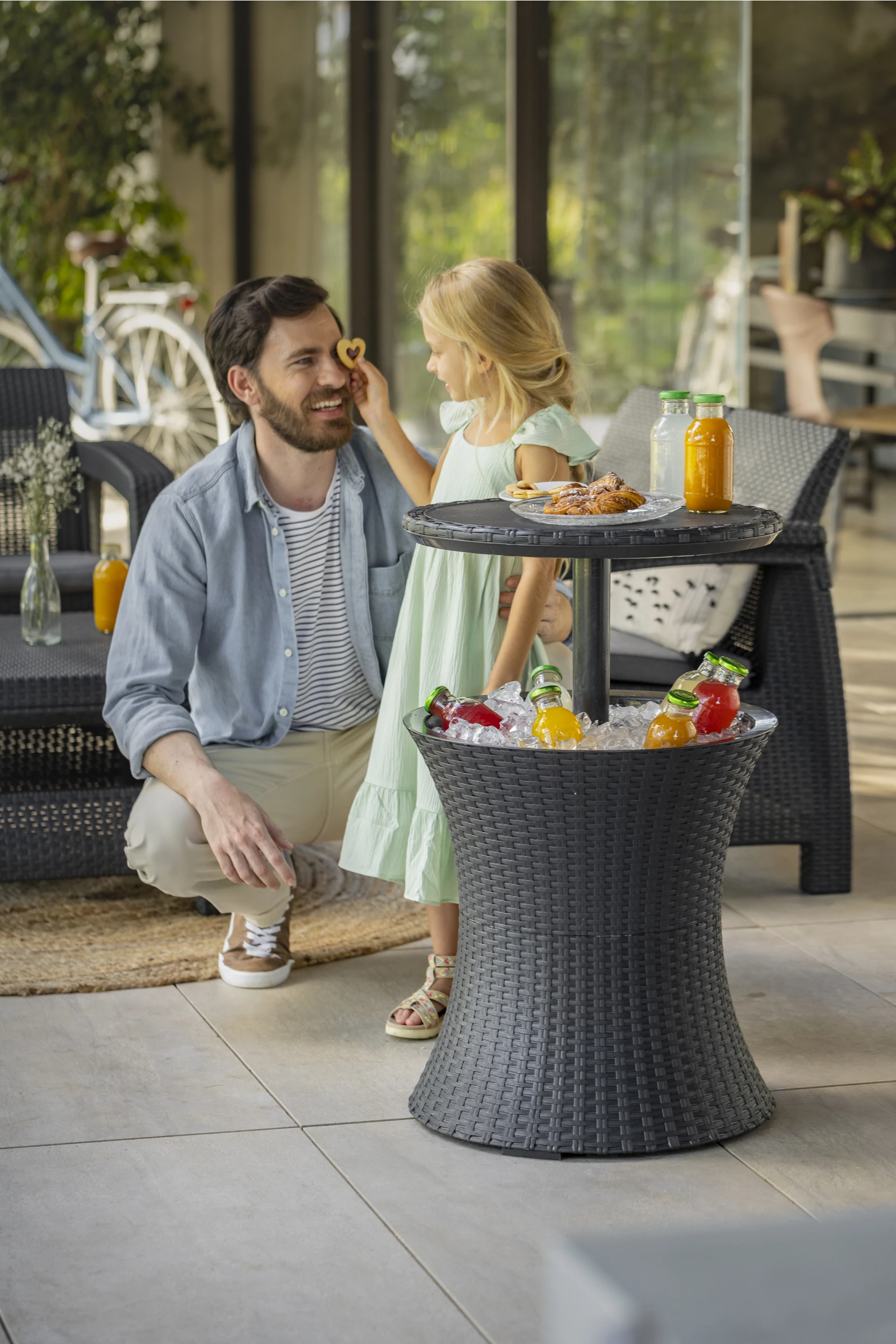 Outdoor Patio Furniture and Side Table With 7.5 Gallon Beer and Wine Cooler (US Stock)
