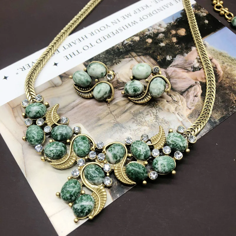 2270455-6fa13b.jpg S8750d0da0f3846c58a9d2630d474453dD Retro Fashion Jade Turquoise Inlaid Necklace Earring Set Banquet Party Jewelry High-End Women Elegant And Atmospheric Mallzona