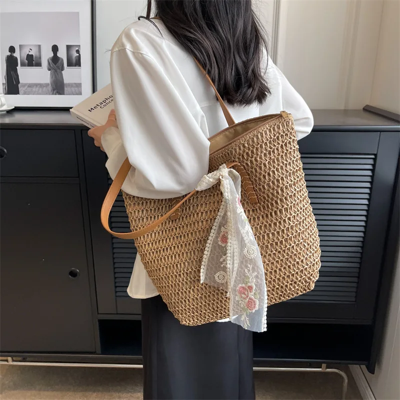 Square Bucket Straw Beach Bag Handmade Woven Shoulder Bag Raffia Rattan Shopping Travel Totes Bohemian Summer Casual Handbag