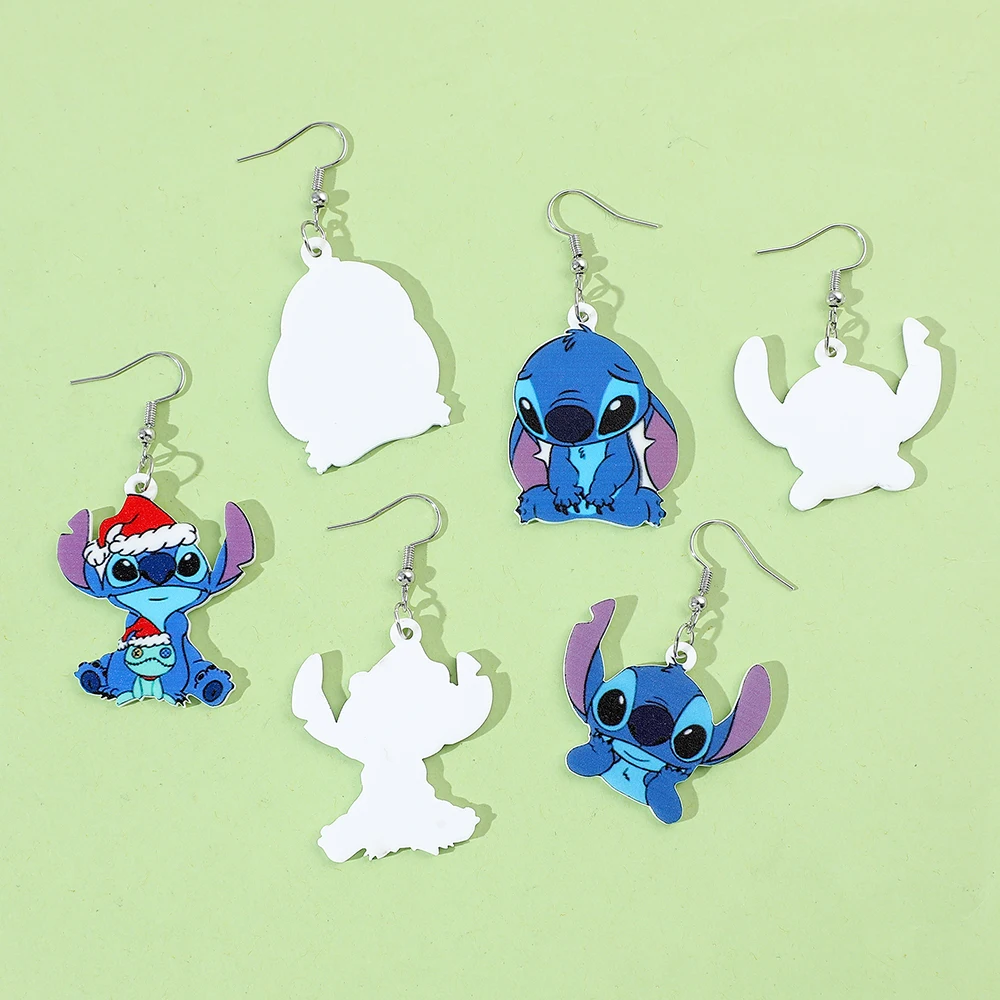 Disney-Boucles d'oreilles en acrylique CAN o & Stitch Santa Dangle pour  filles, nouveaux cadeaux de Noël, bijoux faits à la main, boucle d'oreille