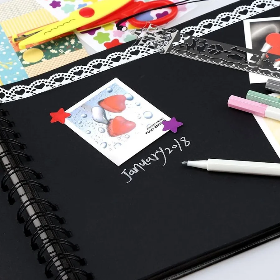 1 album nero fai da te per scrapbooking, chiusura con nastro in raso, 30 pagine bianche, libro fotografico con rilegatura a spirale, diario fatto a mano XJM - immagine 4