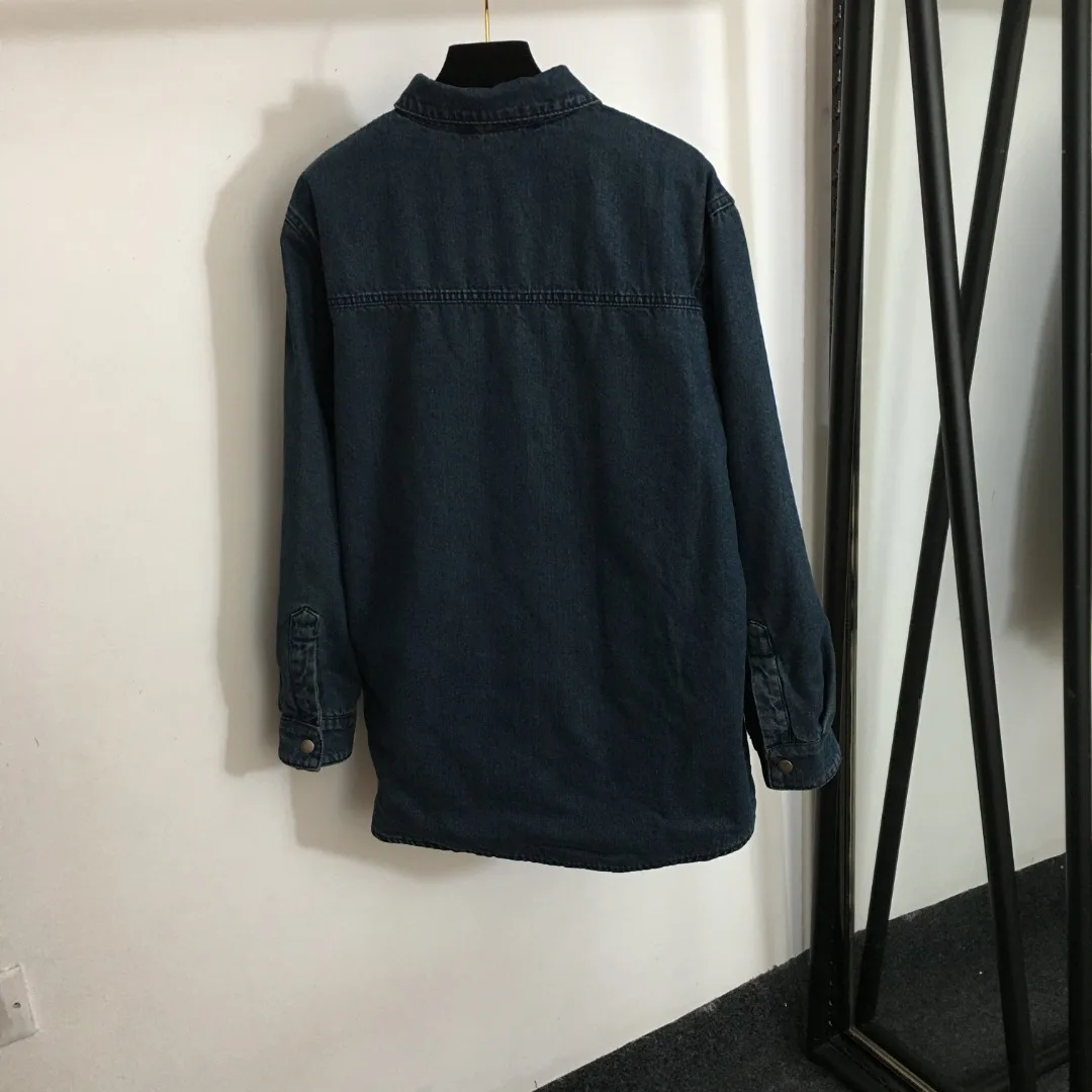 

New jacquard letter double-sided lapel long sleeved denim shirt jacket, retro pure cotton loose fitting women's jacket