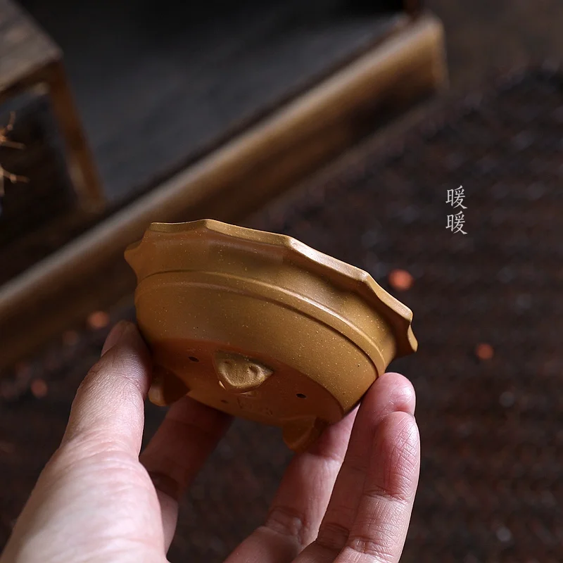 

Керамическая резная Керамика ручной работы, горшок бонсай, Маленькая ваза, традиционное китайское украшение для спальни, стола, сада