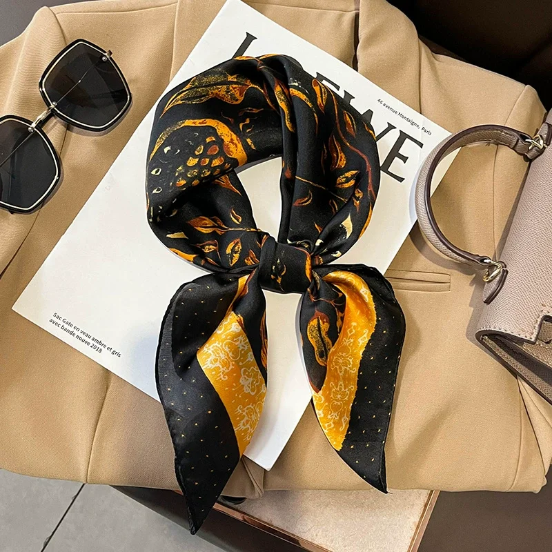 70X70CM Small Scarf Fashion Silk Scarves Four Seasons Square Kerchief Luxury Leopard Print Bandannas Popular Sunscreen Headcloth 2