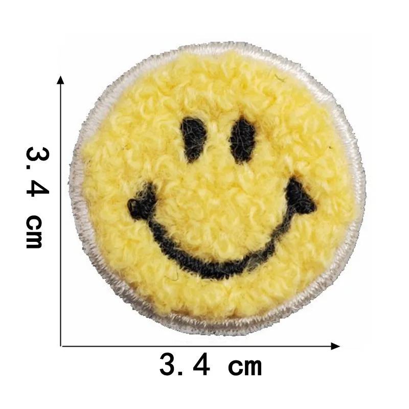 1Pcs Round Expression Smiley Face Patch Clothes Iron on Embroidered Sew Applique Cute Fabric Badge Garment Apparel Accessories 
