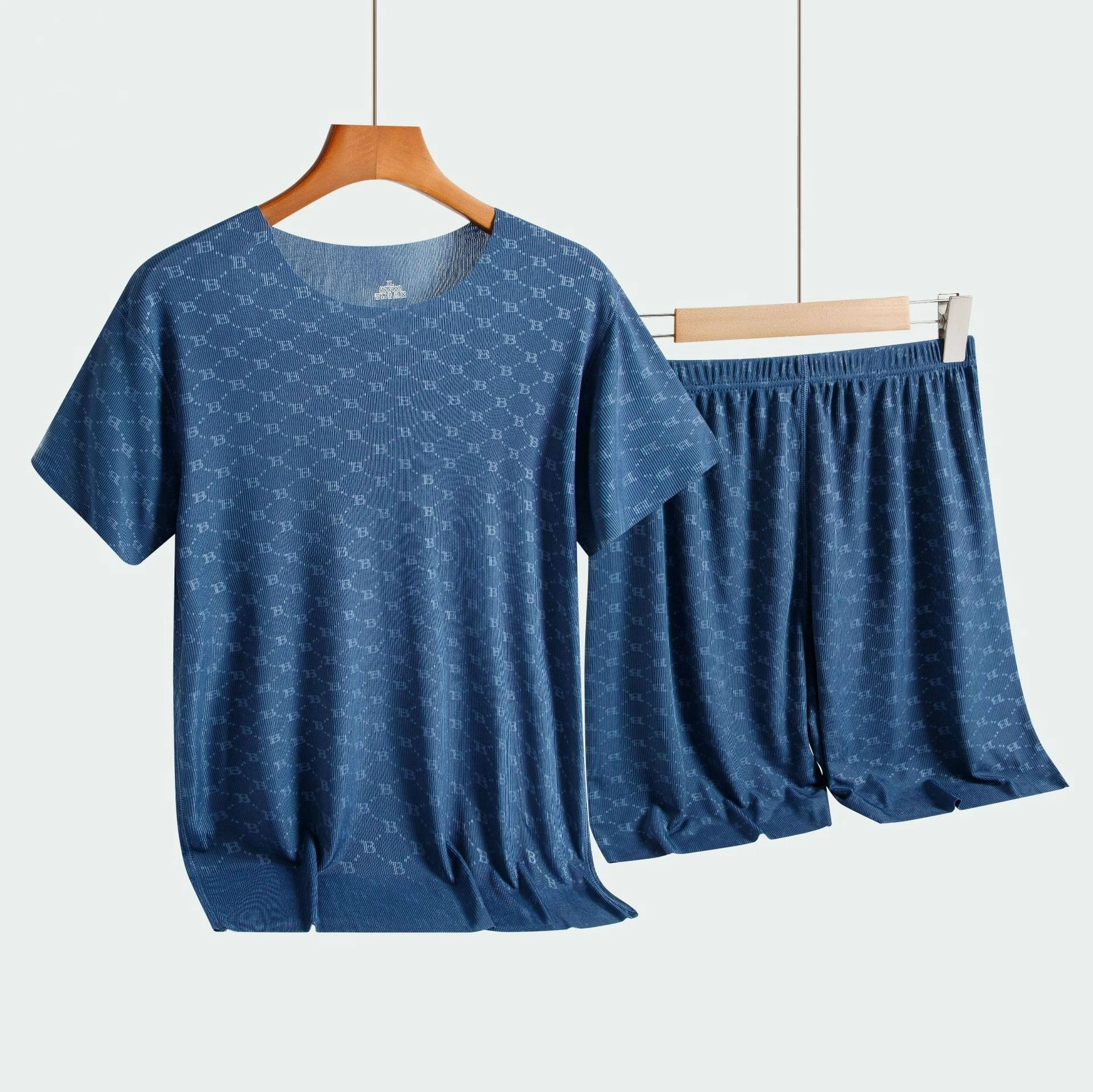 الصيف الرجال منامة Homewear مجموعة مطبوعة الحرير الجليد تي شيرت قصيرة الأكمام مشروط عارضة منامة الرجال بيجامة السراويل رقيقة دعوى