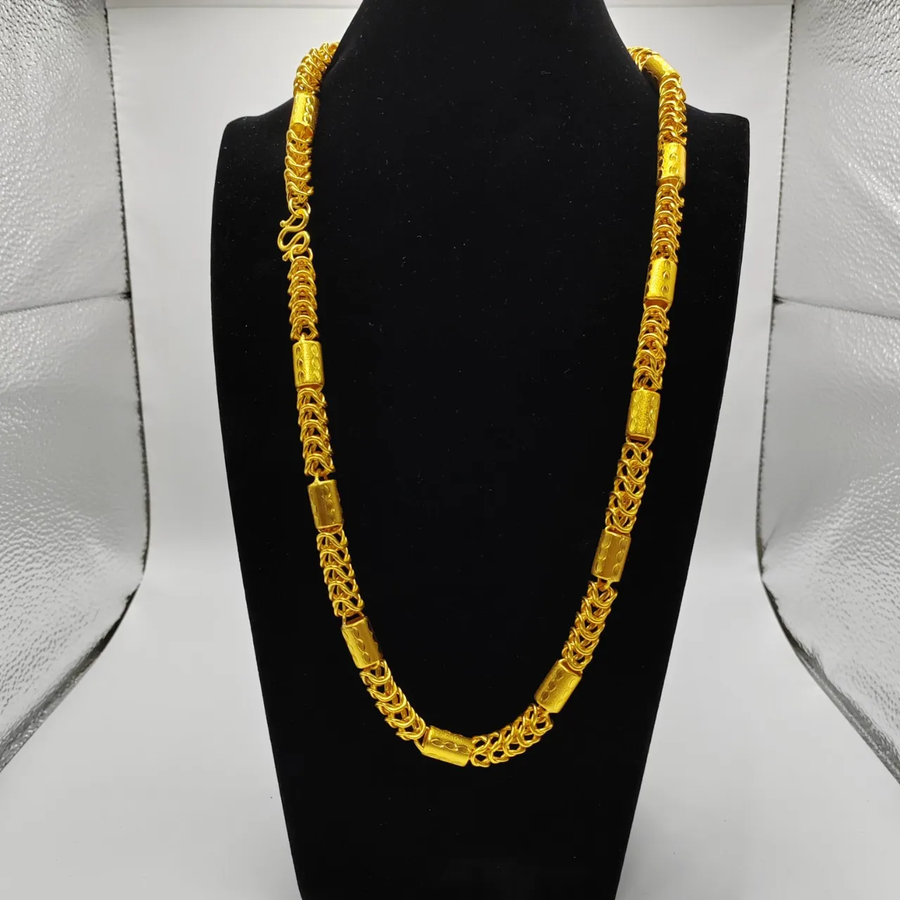 gGaUjv6tzNQBcWAnzEUU5vMxYbWmDwMZFuKE