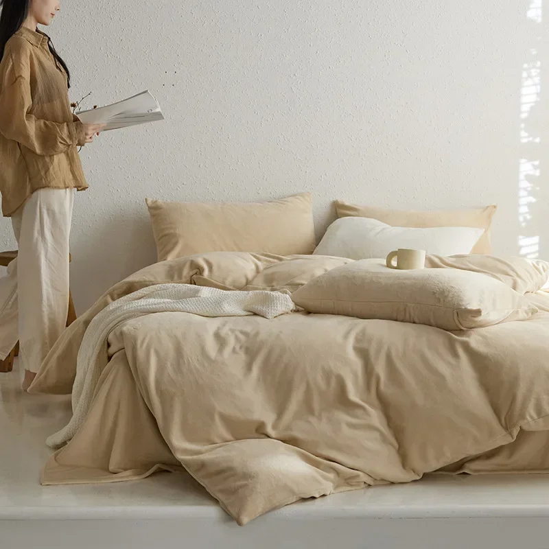 

Autumn and winter minimalist style, solid color milk velvet, warm and thick coral velvet duvet cover