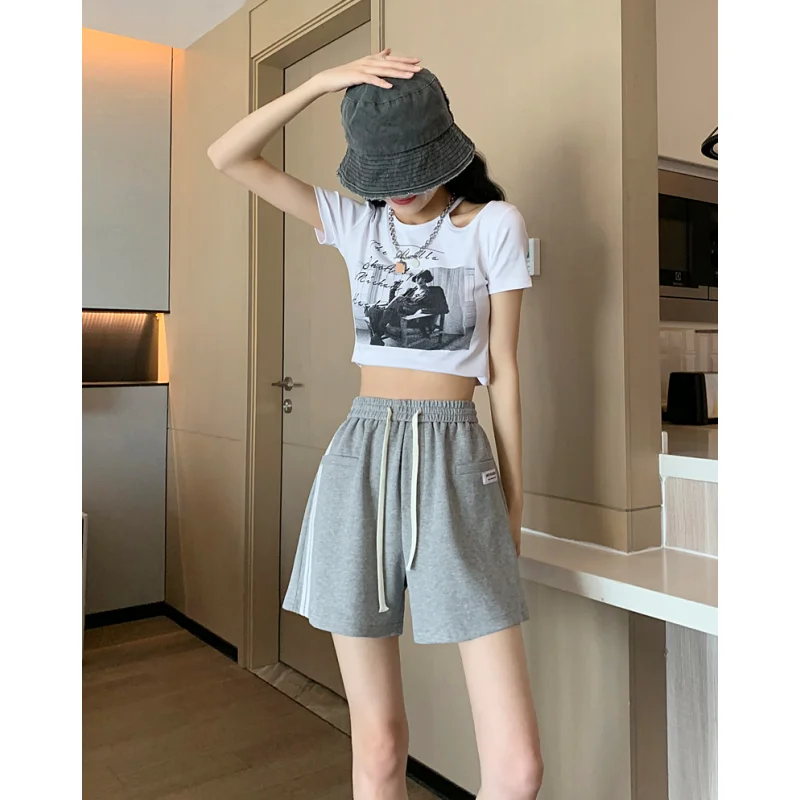 

Уличный тренд 2023 года, новые повседневные спортивные шорты с высокой талией, женская одежда, летние свободные дышащие универсальные шорты, брюки