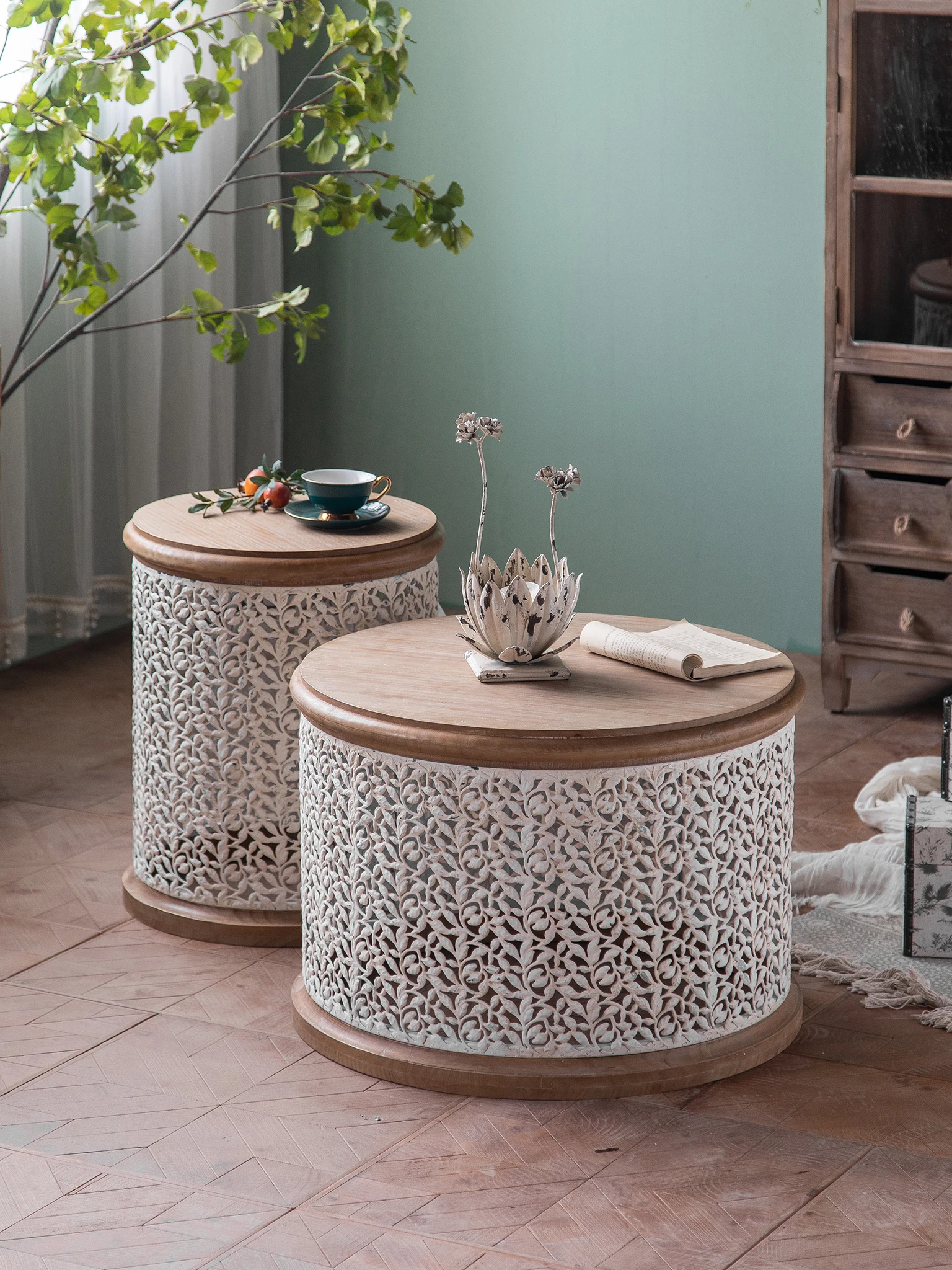 

Кофейный винтажный низкорезанный Круглый Железный Круглый круглый дизайнерский диван из массива дерева, боковой столик для гостиной