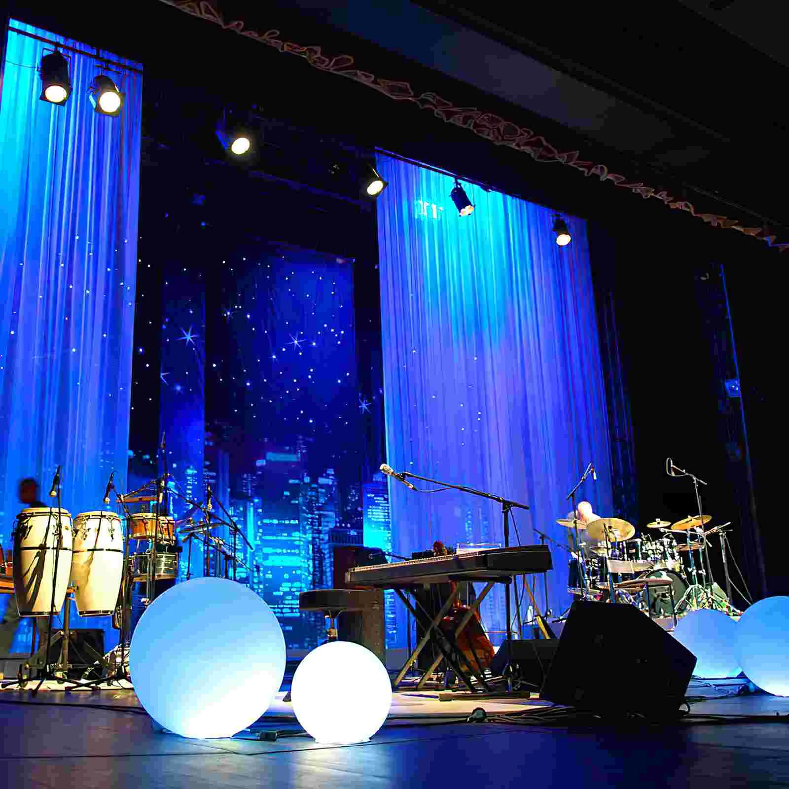 Рисунок 4 - бумажные фонарики