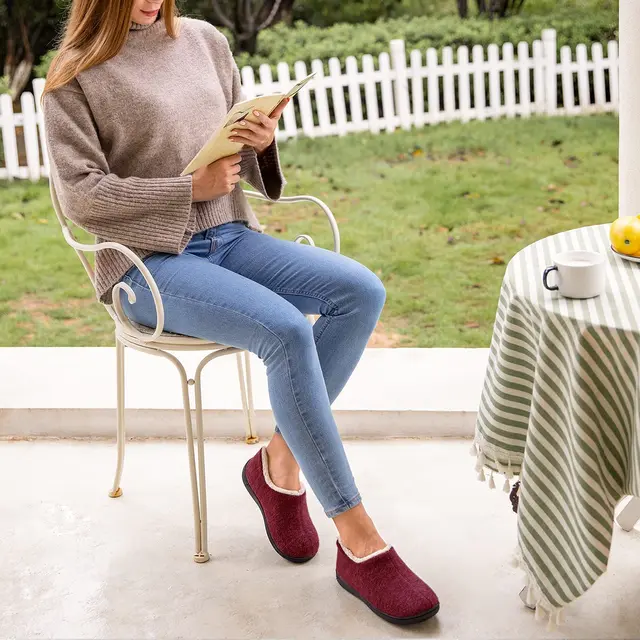 Comwarm Warm Fuzzy House Slippers For Women Indoor Soft Sole Non