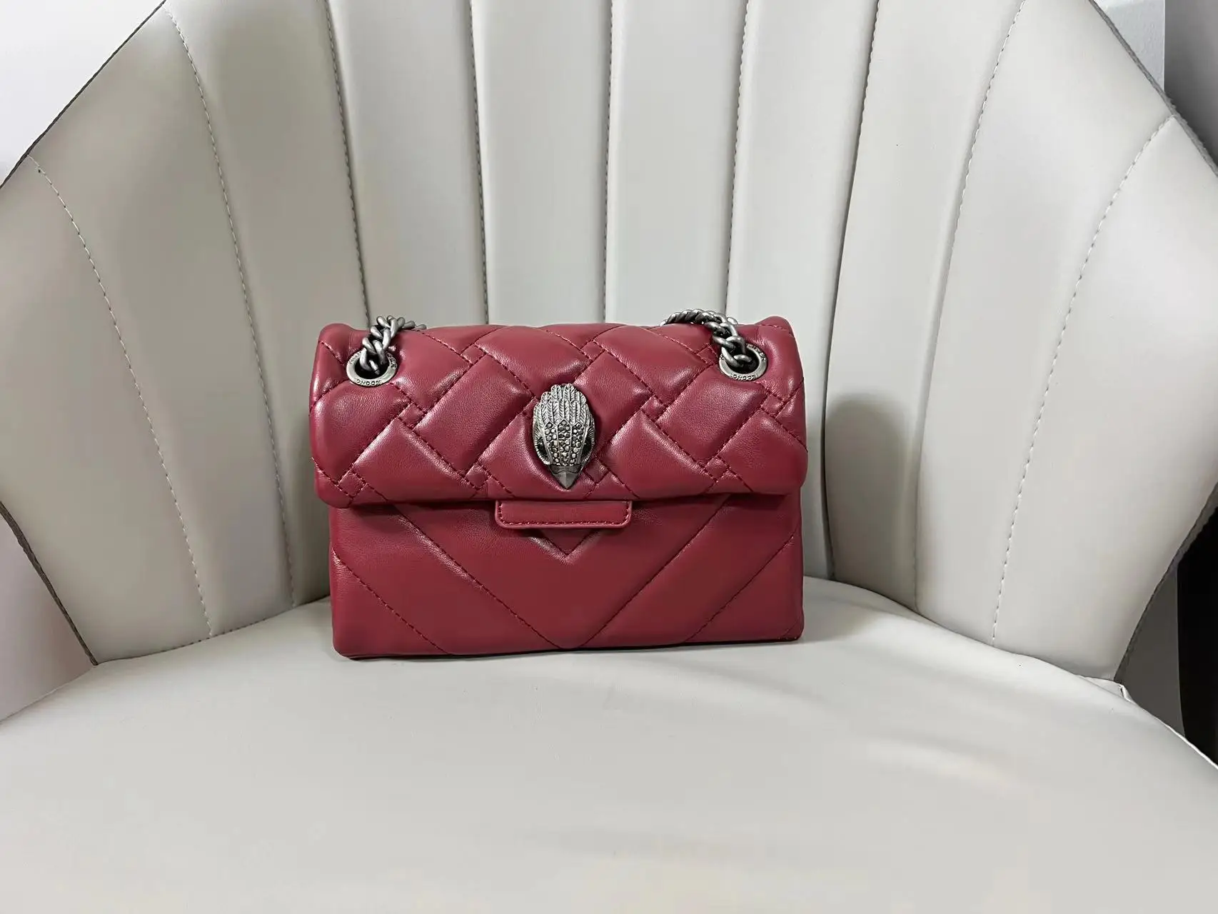 

Red Kurt G London Kensington Black/Silver Chains Women Small Size Crossbody Bag Real Leather Luxury UK Band Eagle Head Handbags