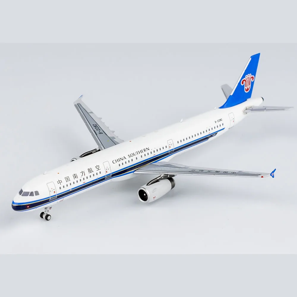 

Diecast NG 13067 China Southern Airlines A321-200 B-2282 Alloy Aircraft Model 1/400 Scale Finished Aeroplane Model Gift Toy