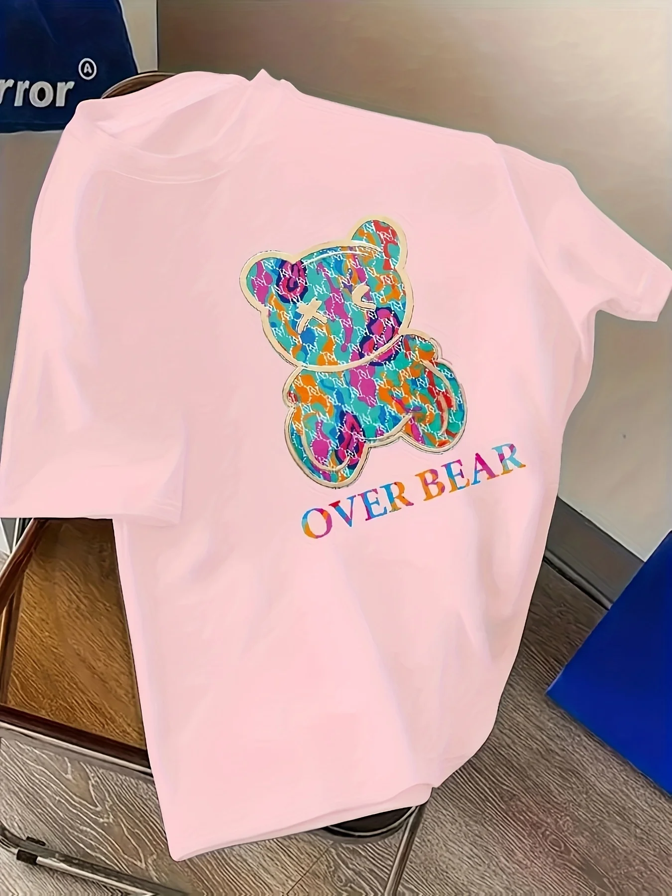Vibrant Graffiti Bear Print Premium Cotton Men's T-Shirt