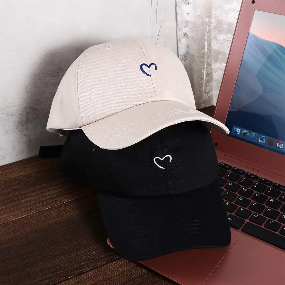 DIY Style Caps Hip Hop Love Girl Baseball Caps Snapback Couple Cap Peaked Cap Heart Embroidery Caps Baseball Caps Sun Hat 2