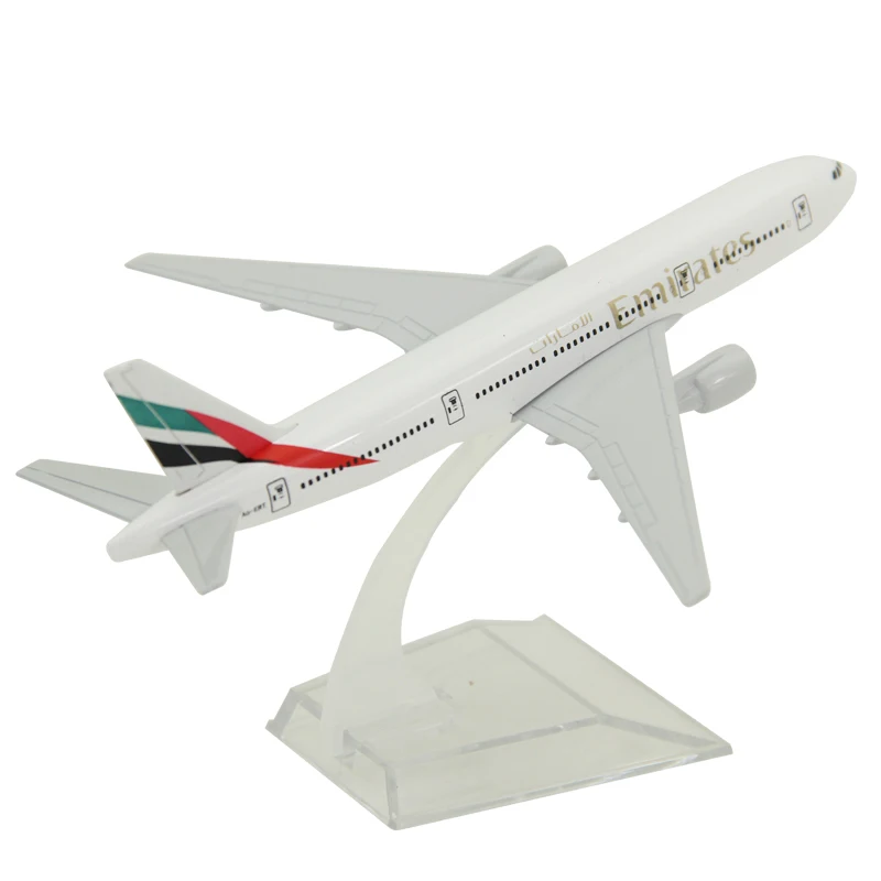 

Литье под давлением в масштабе 1:400 Emirates B777 модель пассажирского Джетта из сплава и пластика игрушка подарок коллекция имитация дисплея